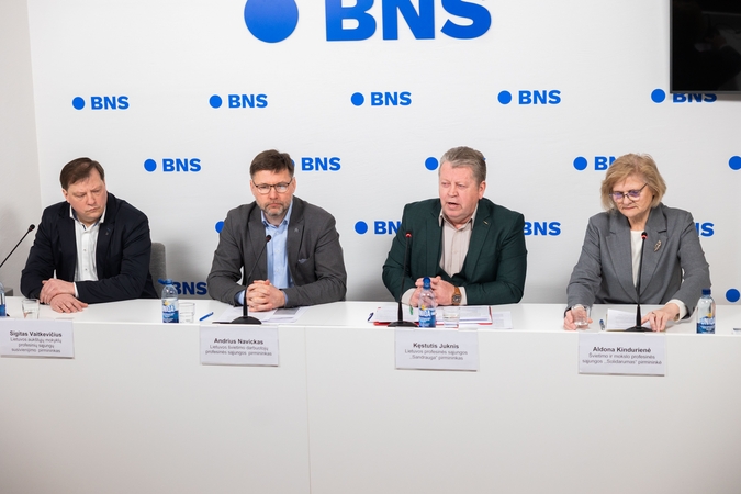 Siūlo skubiai parengti šią programą: švietimo būklė – ties kritiniu tašku