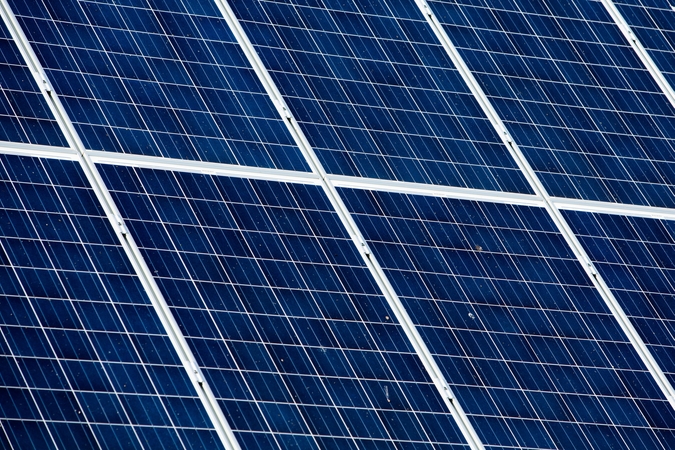 Iš bendrovės saulės parko pavogta per 6 km elektros kabelių