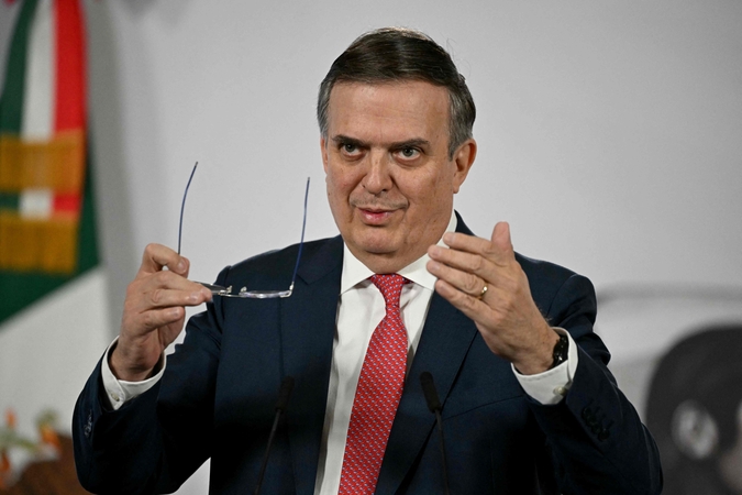 Ministras: Meksikos vyriausybė tiria galimą Donaldo Trumpo paskelbto muito poveikį