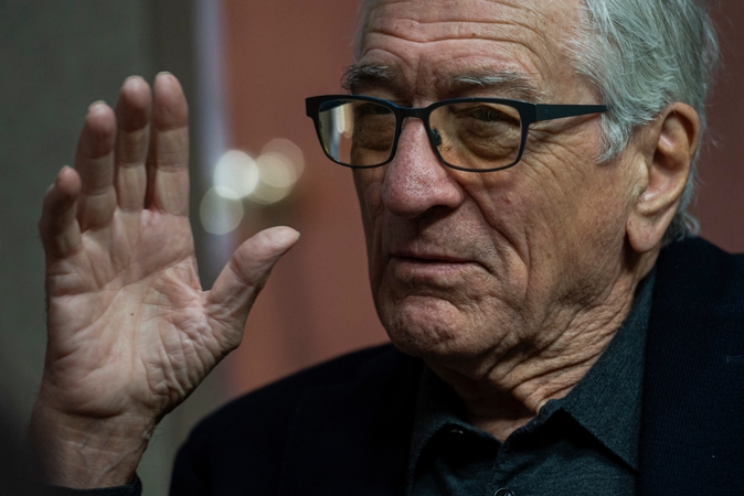 Donaldas Trumpas jį kritikavusį Robertą De Niro išvadino ligotu pamišėliu
