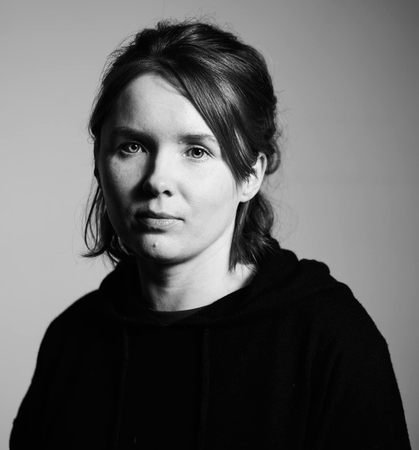 Misija: ne literatūra, bet kariai sprendžia Ukrainos problemas, sako J. Kuznecova ir viliasi, kad knygose išguldyta patirtis pasitarnaus kitiems kaip vakcina nuo imperialistinių ambicijų.