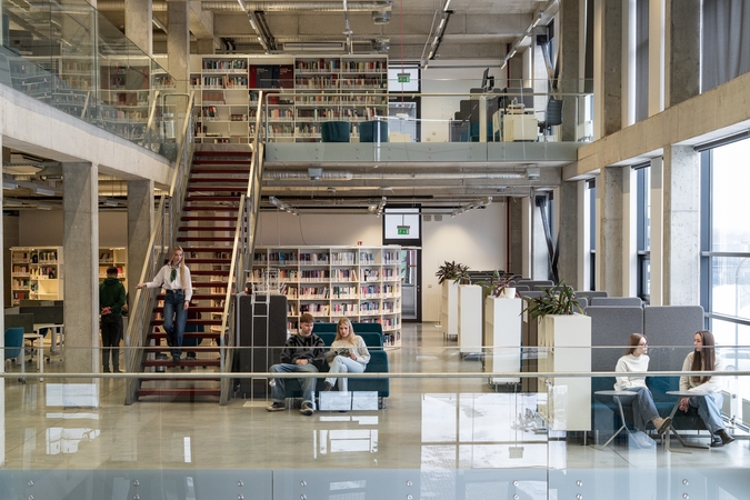 Kauno kolegijos Biblioteka ir mokslinės komunikacijos centras: dešimtmetis technologinio proveržio 