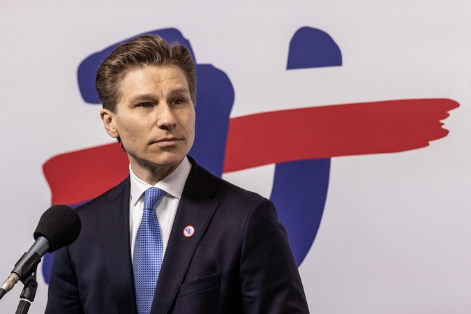 Suomija paskelbė apie naują beveik 43 mln. eurų vertės karinės pagalbos paketą Ukrainai