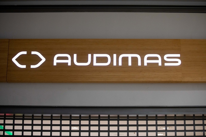 „Audimas“ perėmė „Etam“ tinklo parduotuves Lietuvoje