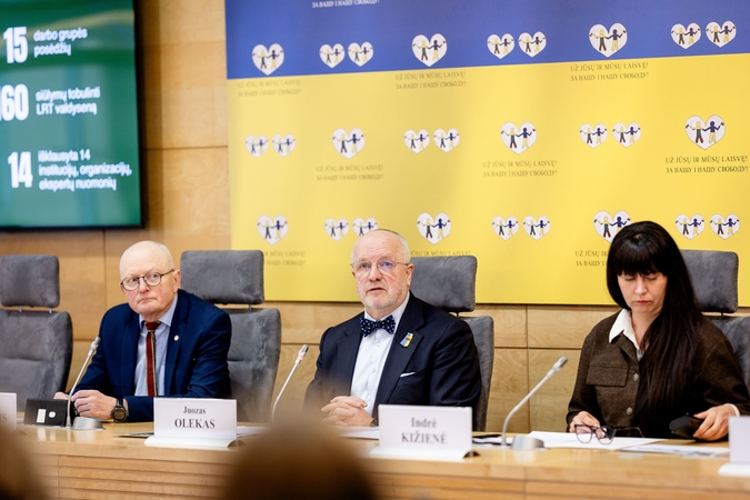 Glaustai: LRT pataisas bus siekiama pateikti kuo anksčiau, LB siūlo griežtinti mokėjimų operacijas