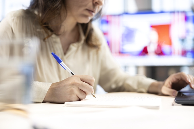 Ar žiniasklaida privalo šalinti straipsnius nusikaltimus įvykdžiusių asmenų prašymu?