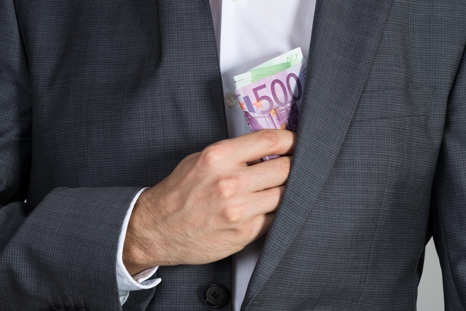 Tyrimas: gyventojai įvardijo labiausiai korumpuotas institucijas