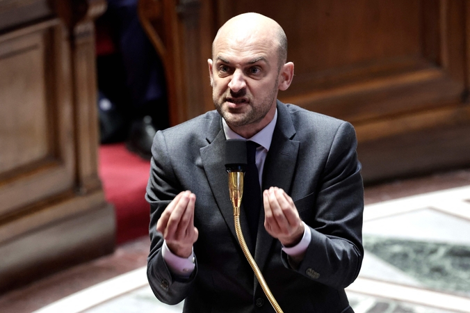 Prancūzija iškvies JAV ambasadorių dėl Vašingtono komentarų apie aktyvisto nužudymą