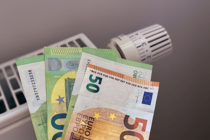 Dėl šalčio – rekordinės sąskaitos už šildymą: kalta ne tik gamta