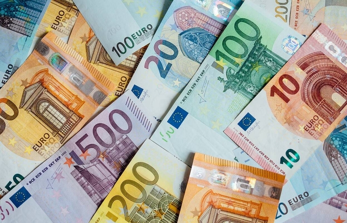 ERPB nuo plataus masto karo pradžios investavo Ukrainoje daugiau nei 9 mlrd. eurų