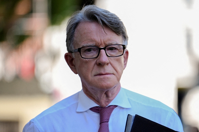 Policija tiria aukšto rango britų diplomato ryšius su Epsteinu