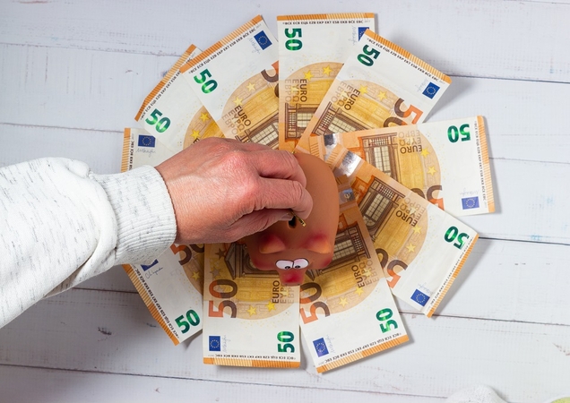 Finansų ministerija įregistravo siūlymą atsisakyti 2 proc. gynybos obligacijų palūkanų ribos