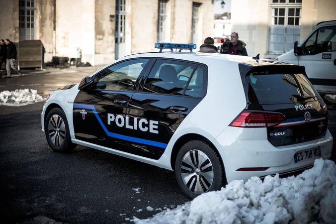 Prancūzijoje dešimt vyrų kaltinami išprievartavę narkotikais apsvaigintą penkiametį