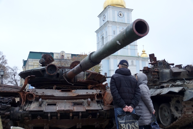 Analitikai: karinė pagalba Ukrainai pernai buvo mažiausia nuo karo pradžios