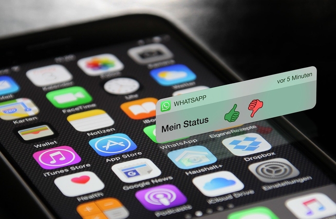 Rusija mėgino visiškai užblokuoti „WhatsApp“ programėlę
