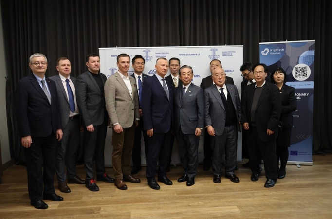Šilti susitikimai tęsiasi – rūmuose viešėjo Japonijos delegacija