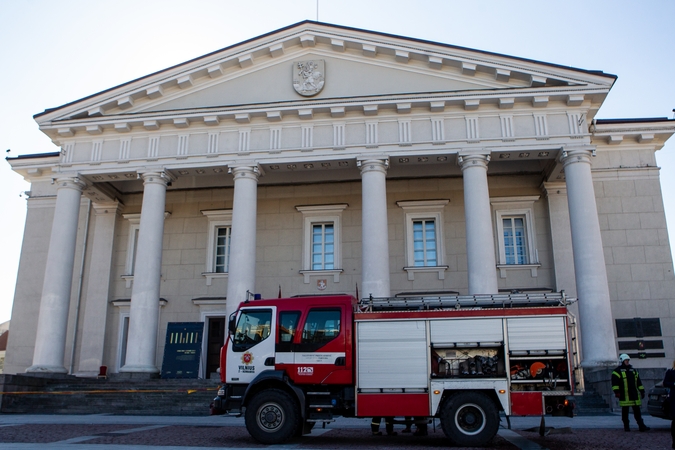 Vilniaus naktinis gyvenimas taps saugesnis: sulauks didesnio ugniagesių dėmesio