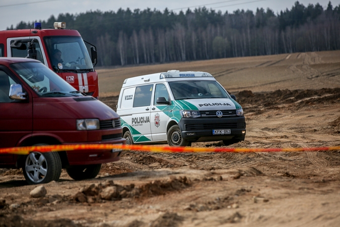 Liudytojas apie galimai nukritusį droną: praskrido labai žemai, tada – didžiulis sprogimas
