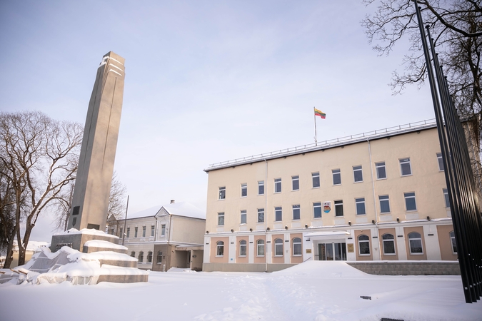 Ukmergėje – piketas dėl planų perkelti paminklą Juozui Krikštaponiui