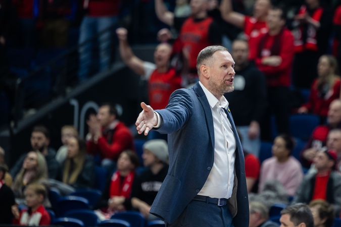 Prie „Šiaulių“ vairo lieka Darius Songaila