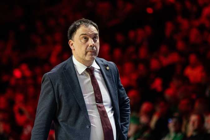 Era tęsiasi: Čanakas lieka vadovauti komandai