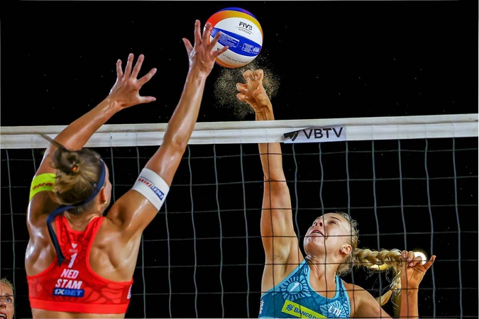 Tinklininkės Vasiliauskaitė ir Kliokmanaitė Brazilijoje nugalėjo Europos čempiones