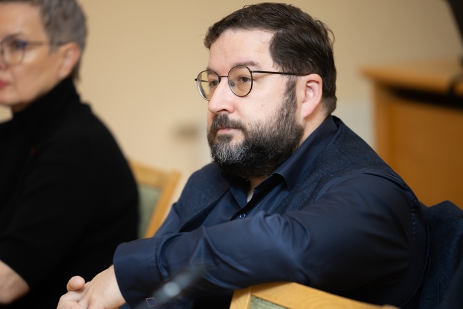 Svarbu: A. Rudanovo teigimu, stereotipų mažinimas reikalauja pokyčių tiek visuomenėje, tiek institucijose.