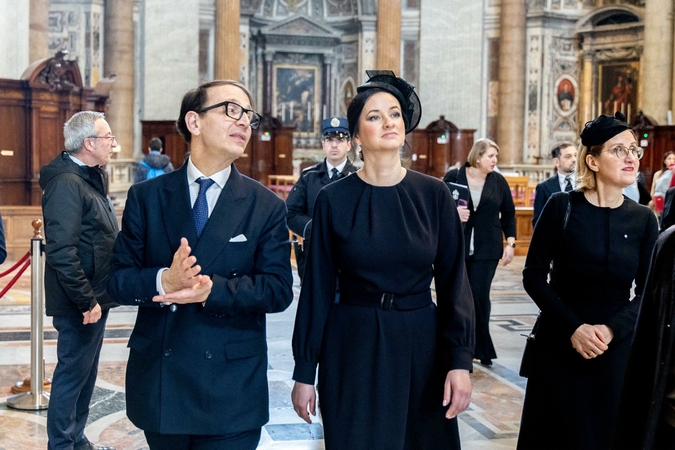 Įvertino Ruginienės ir jos šeimos vizitą pas popiežių bei grįžimą „Spartanu“