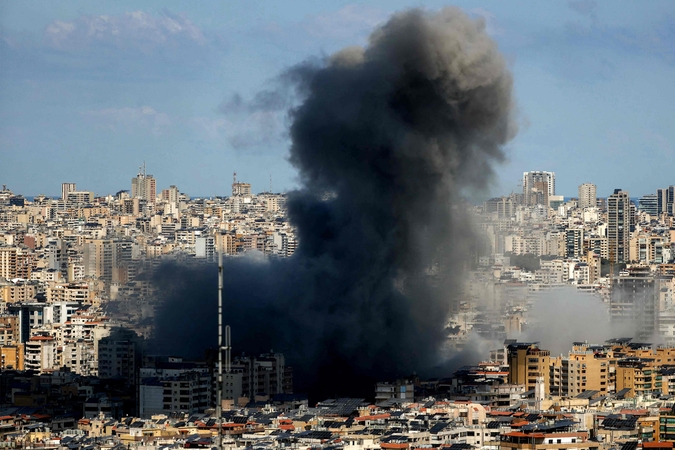 „Hezbollah“: raketomis atakuota Izraelio bazė prie Tel Avivo
