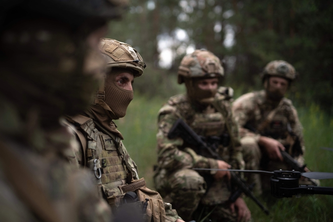 Ukraina: nėra požymių, kad JAV ginkluotė būtų nukreipta į Artimuosius Rytus