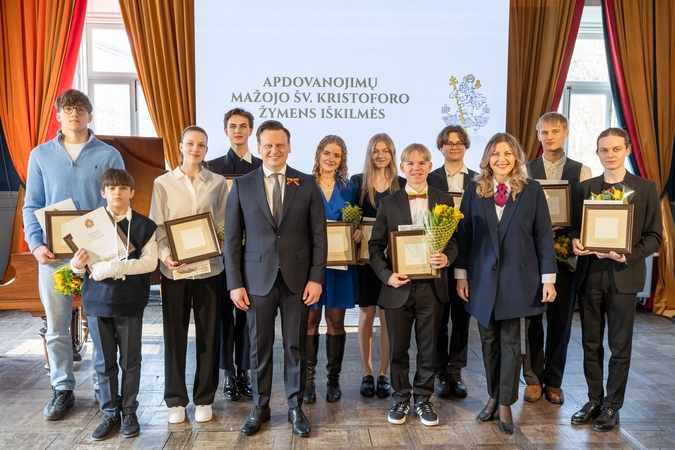 Vilniuje vienuolikai moksleivių įteikti „Mažojo Šv. Kristoforo“ apdovanojimai
