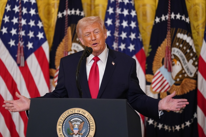 Trumpas pareiškė, kad JAV nereikia Ukrainos pagalbos ginantis nuo dronų