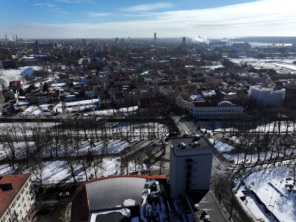 Po žiemos atsivėrė duobės: gatvės mieste – tvarkomos