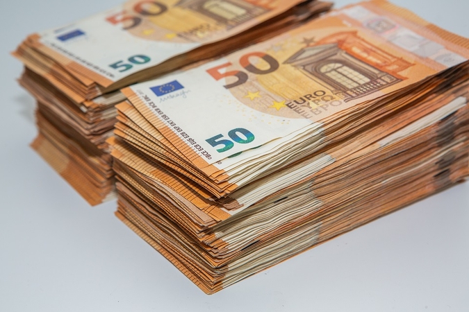 Vasarį – išankstinė 3,2 proc. metinė, 0,9 proc. mėnesio infliacija 
