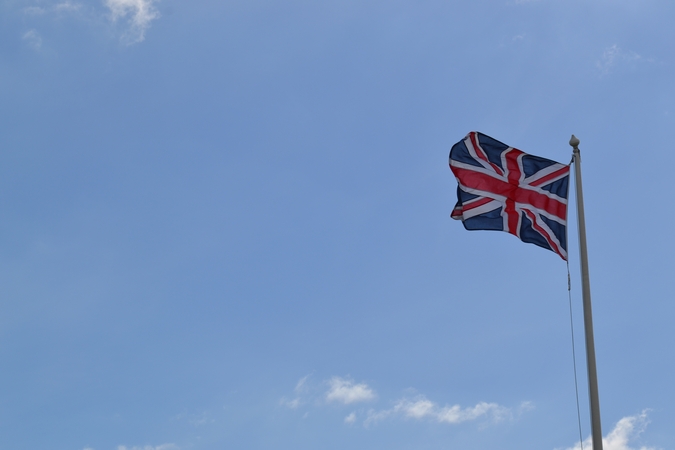 Britų pajėgos JK vandenyse galės tikrinti Rusijos šešėlinio laivyno laivus