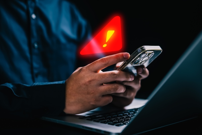Mane apgavo telefoniniai sukčiai. Kaip imtis veiksmų ir nejausti gėdos?