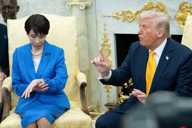 Trumpas Japonijos premjerei: kodėl man nesakėte apie Perl Harborą?