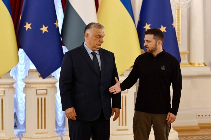 ES: Zelenskio grasinimai Orbanui yra nepriimtini