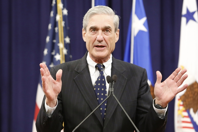 Mirė buvęs FTB vadovas Robertas Muelleris, tyręs Donaldo Trumpo ir Rusijos ryšius