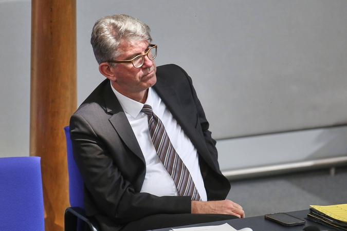 Vokietija atšaukė knygynų apdovanojimų ceremoniją dėl politinio ekstremizmo