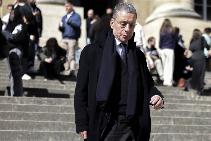 Vėl atsidūręs teisme Prancūzijos eksprezidentas Nicolas Sarkozy neigia kaltę