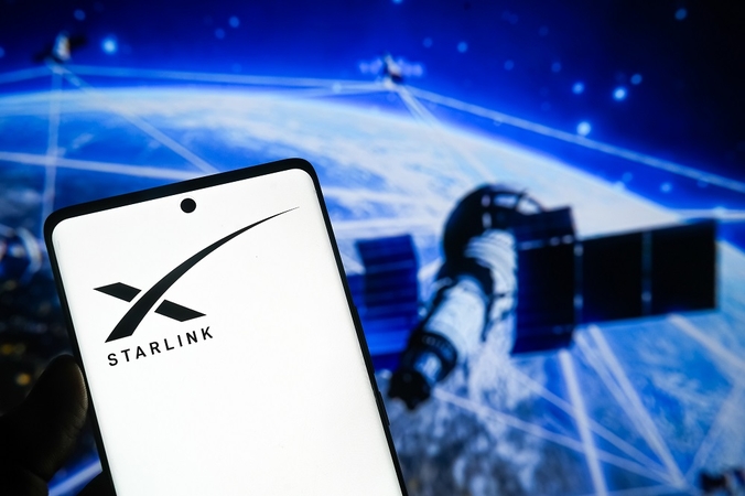 Tyrimas: Rusijos „šešėlinis laivynas“ naudoja „Starlink“