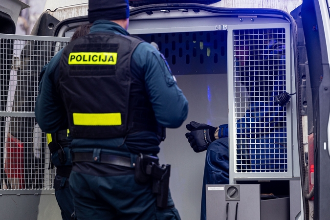 Utenoje nužudyta senolė: girtas įtariamasis – areštinėje