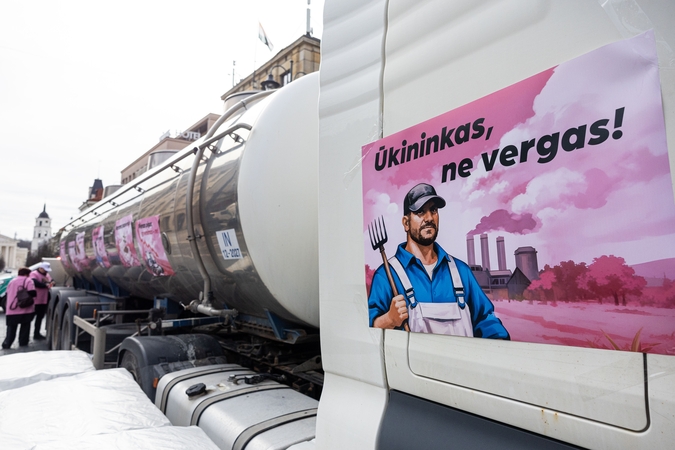 Pieno gamintojų protesto akcija Vilniuje