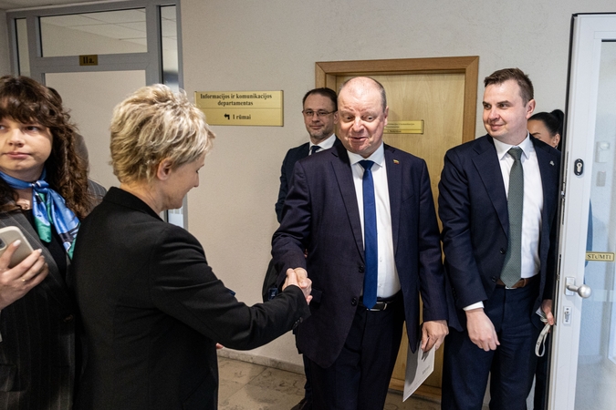 Skvernelis prašo jo neliečiamybę panaikinti supaprastintai, byloje – per 1 mln. eurų kyšių