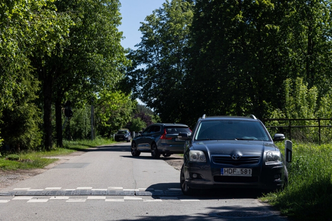 Juras Taminskas skeptiškai vertina „Senjorų lipdukus“, sako, kad vyresni vairuotojai – patyrę