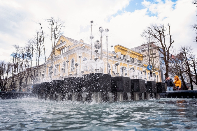 Į Kauno viešąsias erdves sugrįžo atgiję fontanai