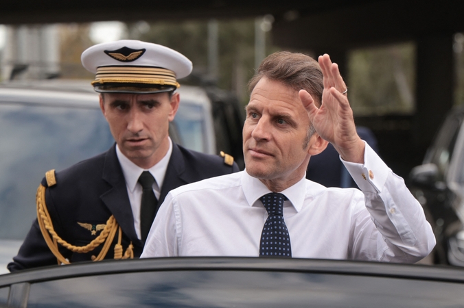 Emmanuelis Macronas ES bendros gynybos sąlygą laiko stipresne nei NATO