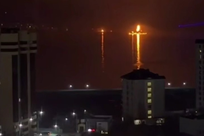 Ukraina smogė svarbiam Rusijos naftos terminalui