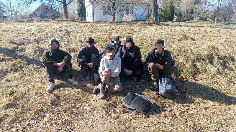 Pasieniečiai nutraukė neteisėtą migrantų kelionę į Vakarus
